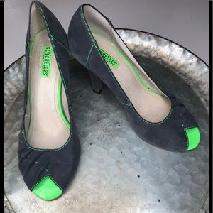 Seychelles Grey/Green heels Size 7